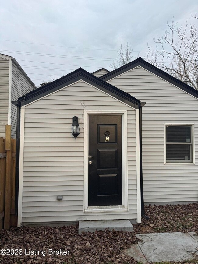 Building Photo - 424 S 22nd St