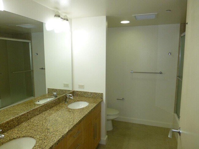 Building Photo - Keola Lai Condo - 2 bedrooms, 2 baths, 2 parking - Avail now!