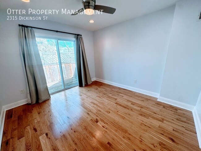 Building Photo - 2315 Dickinson St