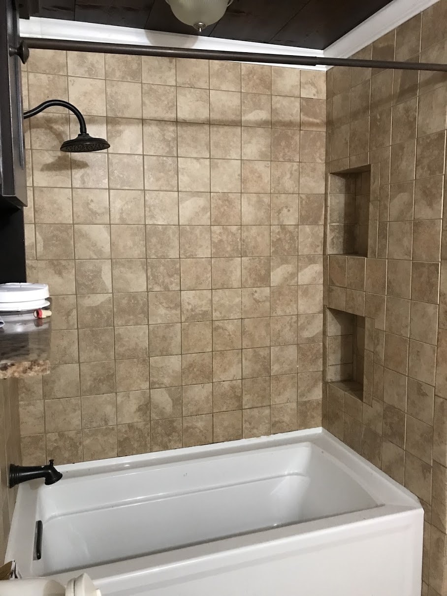 Building Photo - 526 Monroe St