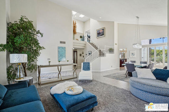 Building Photo - 364 Oakmont Dr