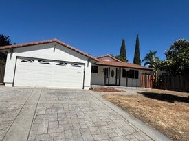 Building Photo - 2888 Whittington Dr