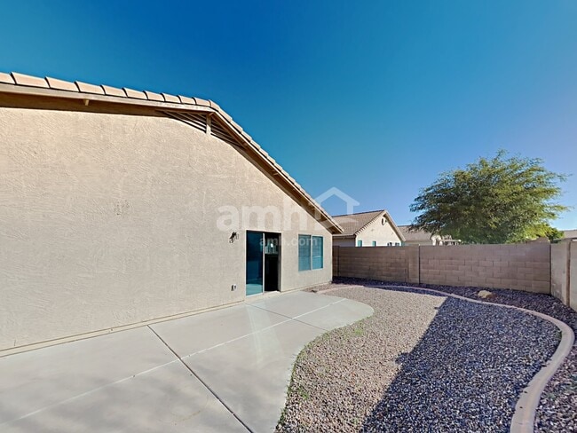 Building Photo - 3025 W Horsham Dr