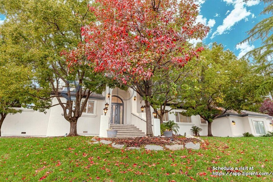 Building Photo - 1712 Carnegie Way