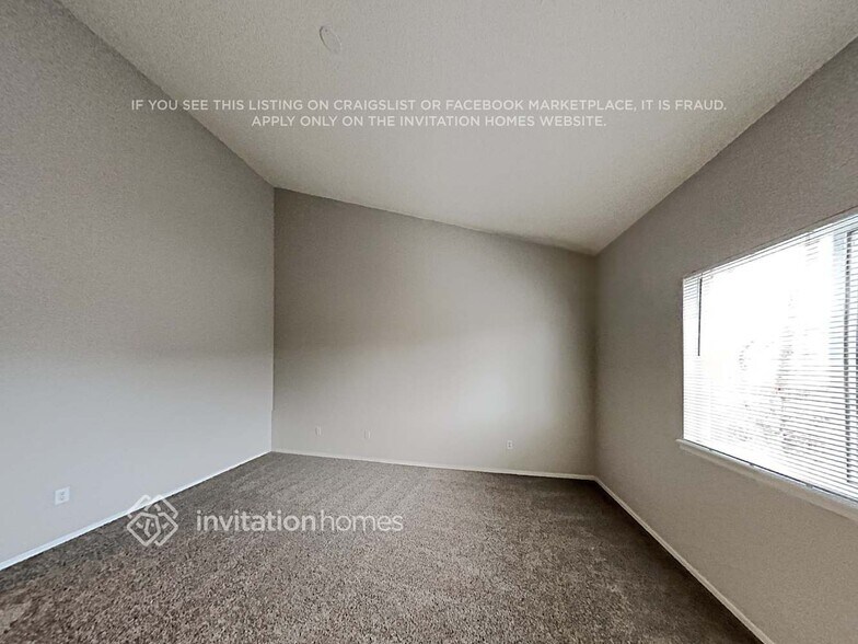 Building Photo - 19744 E Harvard Dr