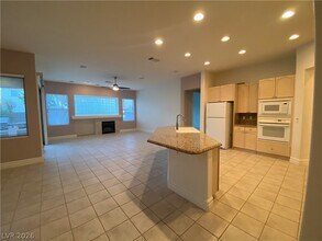 Building Photo - 386 Apple River Ct