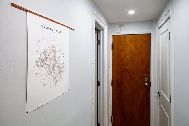 Building Photo - 1901 16th St NW