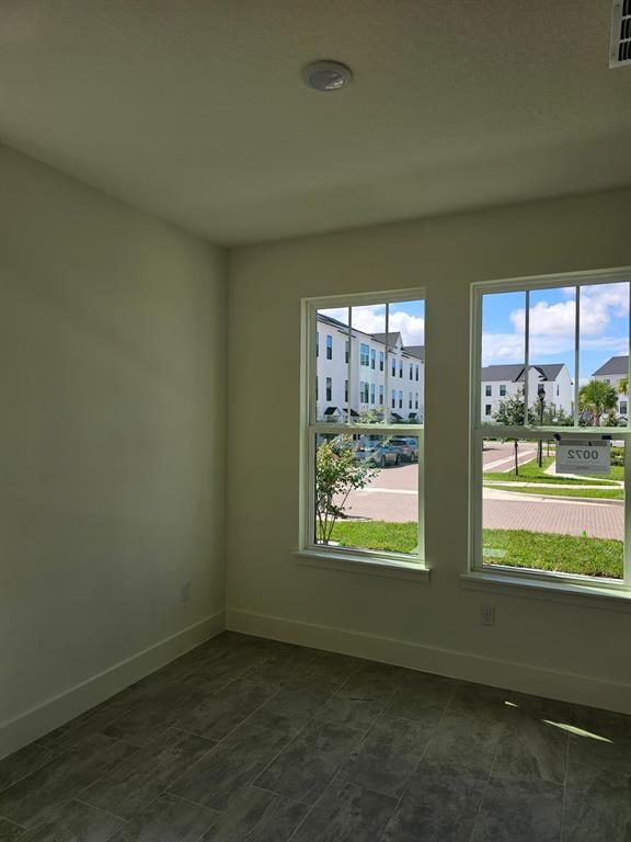 Building Photo - 15147 Groveside Rd