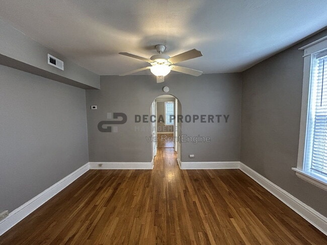 Building Photo - 6826 Waldemar Ave