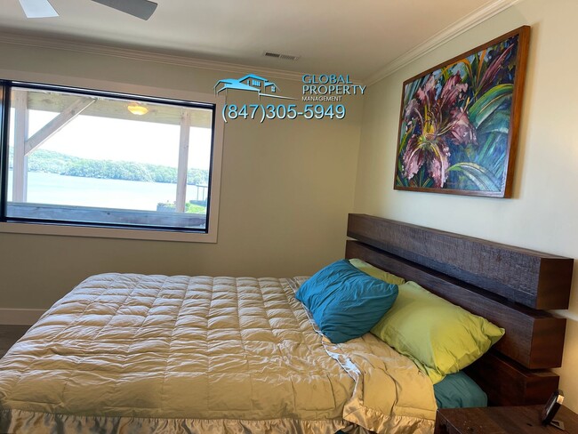 Building Photo - 880 Wading Bird Rd