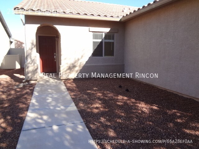 Building Photo - 21142 E Frontier Rd