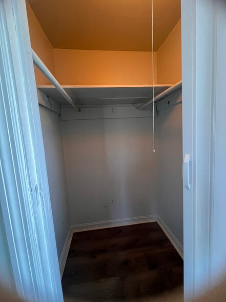 Building Photo - 3790 Barron Ave