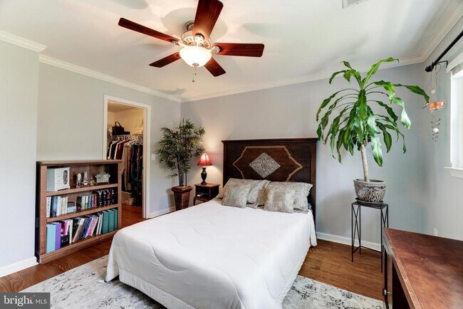 Building Photo - 12012 Taliesin Pl