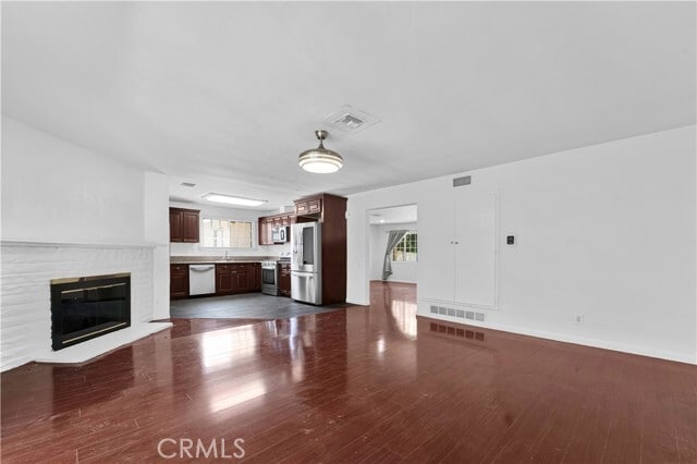 Building Photo - 6656 Cleomoore Ave