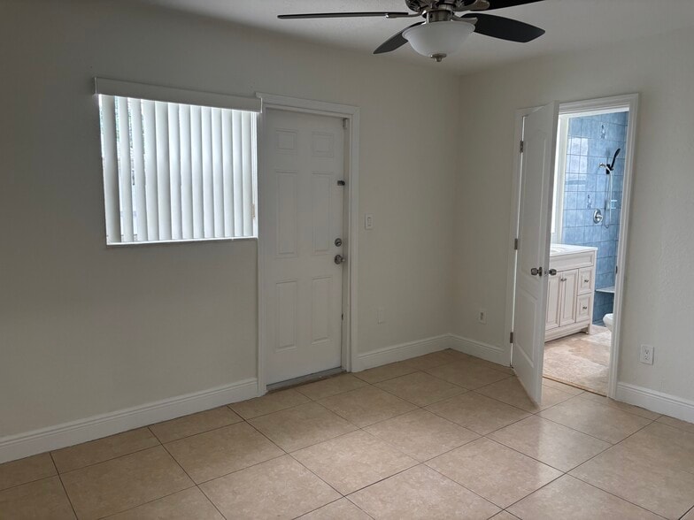 Building Photo - 12530 SW 188th Ter