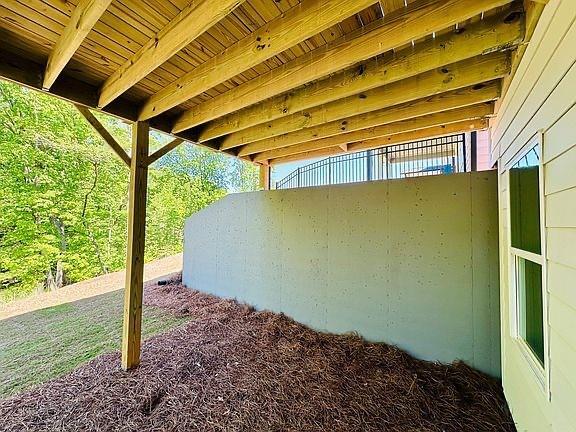 Building Photo - 1225 Westshore Dr