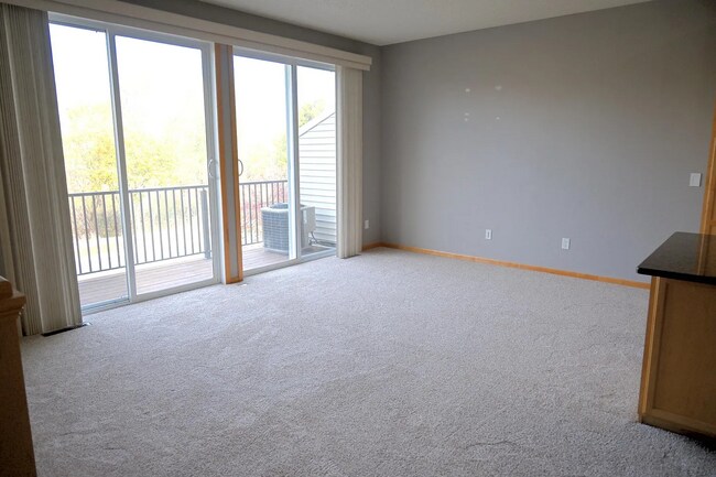 Building Photo - 4725 Victor Path