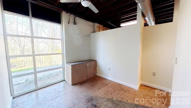 Building Photo - 800 Academy St