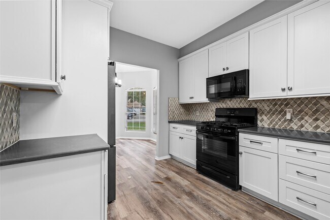 Building Photo - 12311 Granite Woods Ct