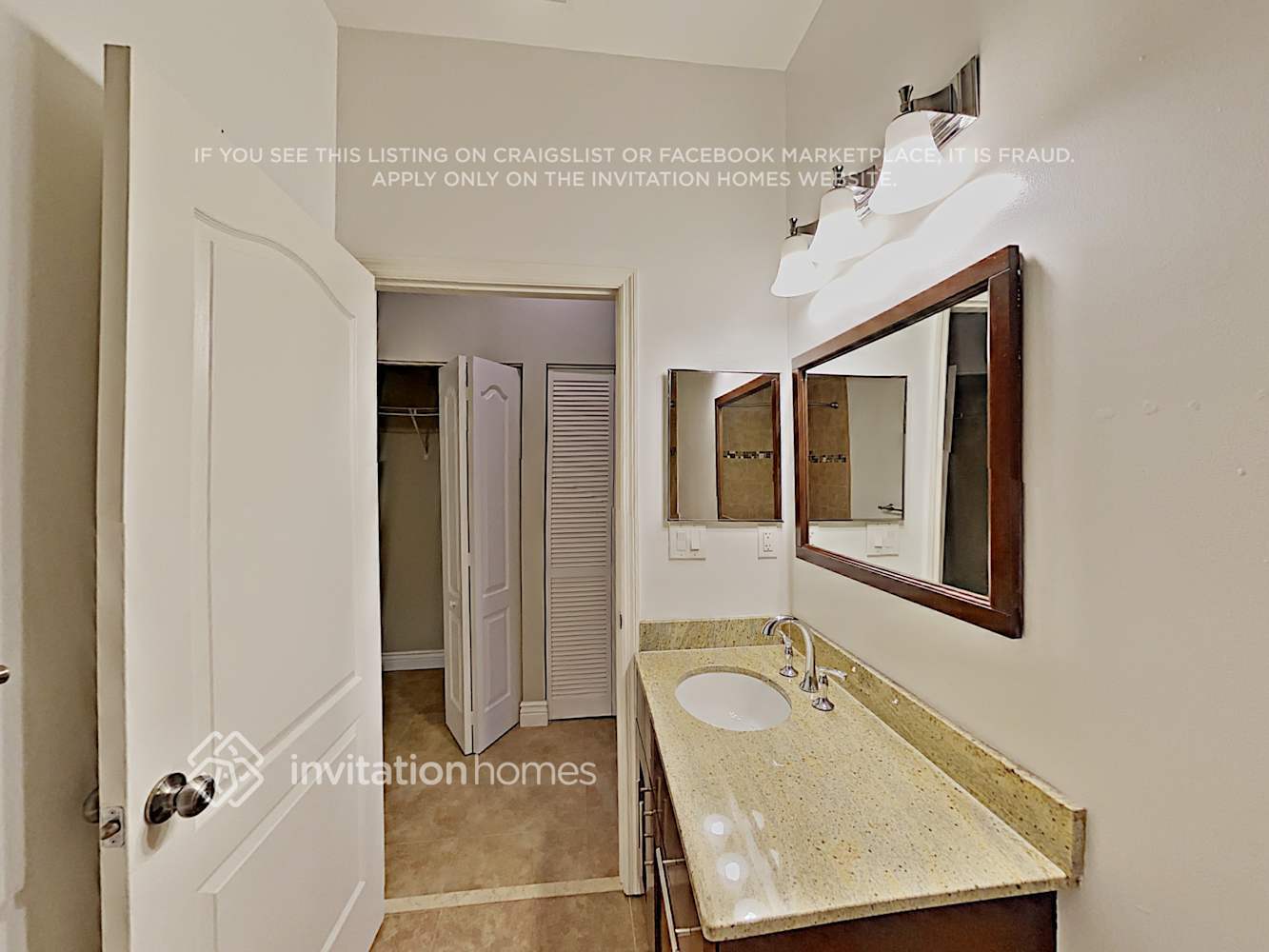 Building Photo - 550 NE 15th Ct