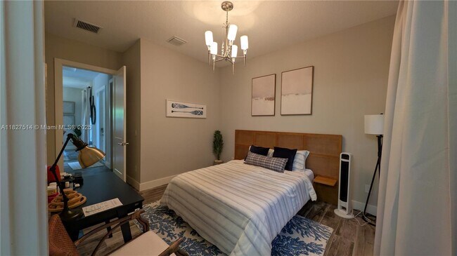 Building Photo - 2879 Gin Berry Way