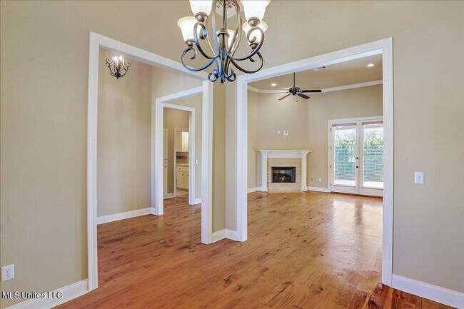 Building Photo - 3 Bed/2 Bath Home in North Place Reserves in Madison