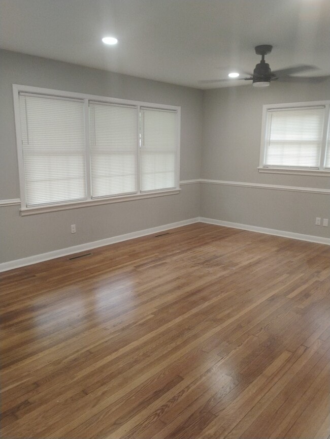 Building Photo - 22 Glendale Rd