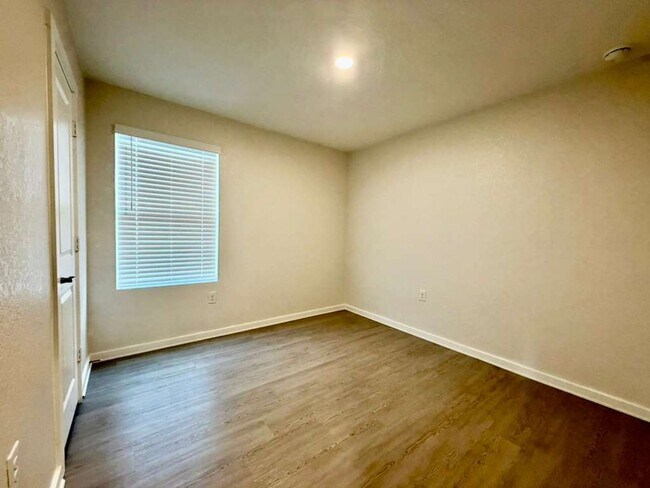 Building Photo - Modern New Construction Home in South San Antonio | 3 Bed, 2 Bath