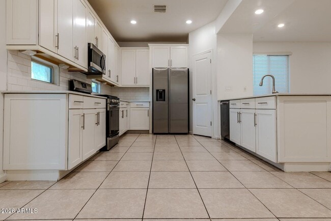 Building Photo - 9210 W Willow Bend Ln