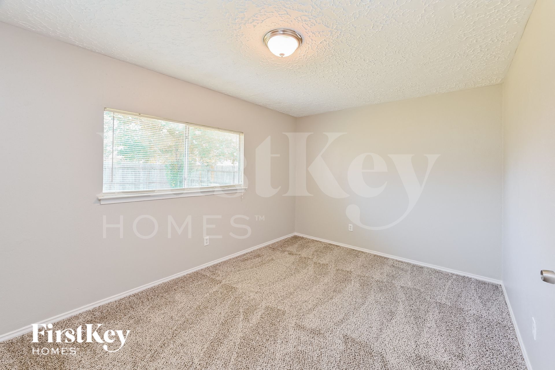 Building Photo - 8403 Rustwood Ct