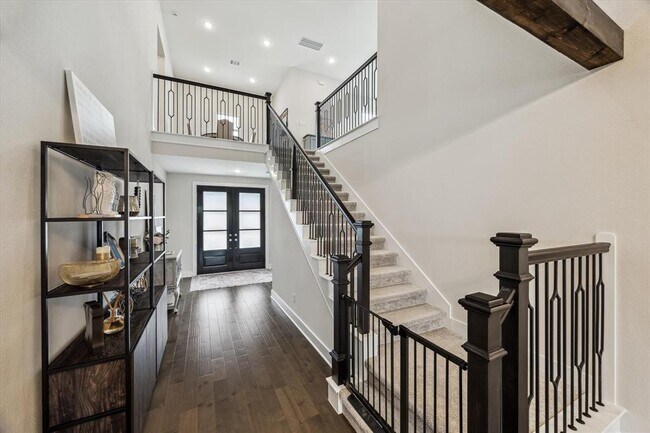 Building Photo - 14115 Garibaldi Dr