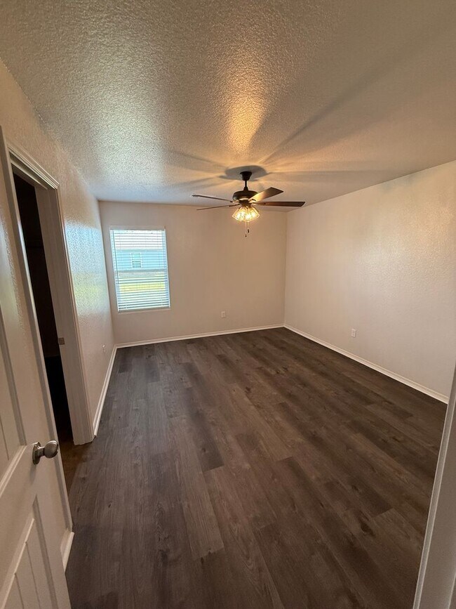 Building Photo - *Rent FREE until May1!* BRAND NEW Three Bedroom | Two Bathroom Home in Vilonia