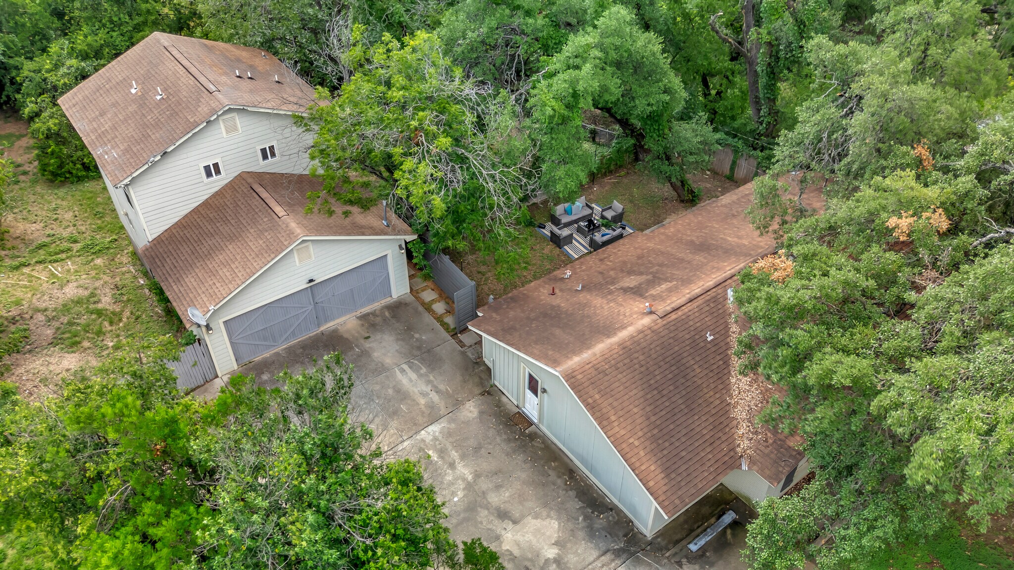 Building Photo - 4603 Lennox Dr