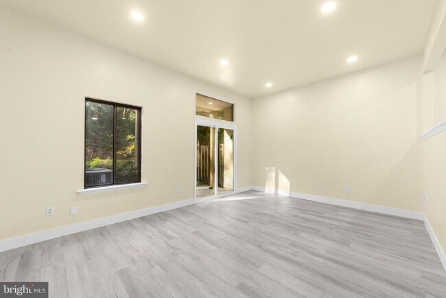 Building Photo - 47 Mara Ct