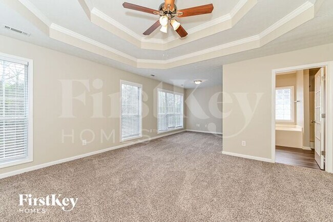 Building Photo - 3496 Heathervale Way SW