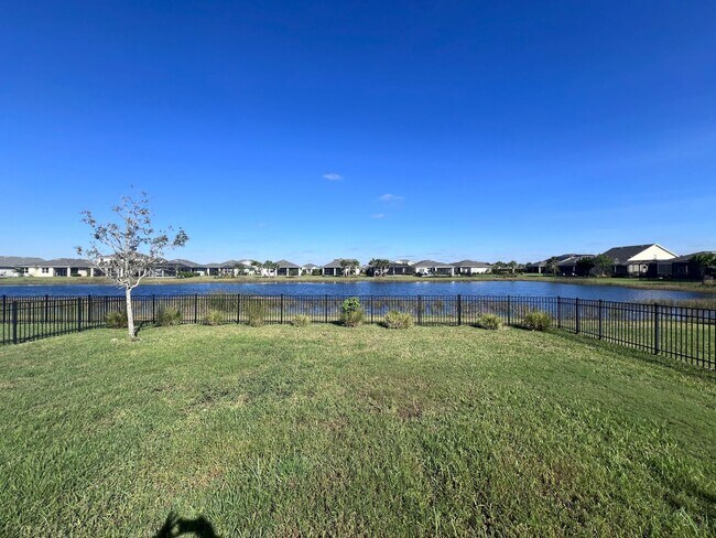 Building Photo - Stunning Lakefront 3/2 Home in the Heart of Babcock Ranch