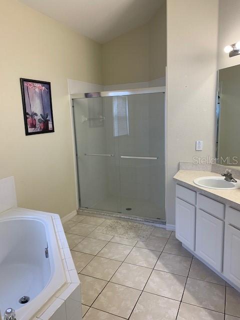 Building Photo - 16644 Fresh Meadow Dr