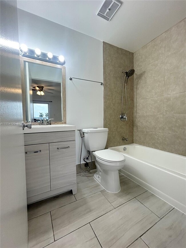 Building Photo - 6150 SW 130th Ave