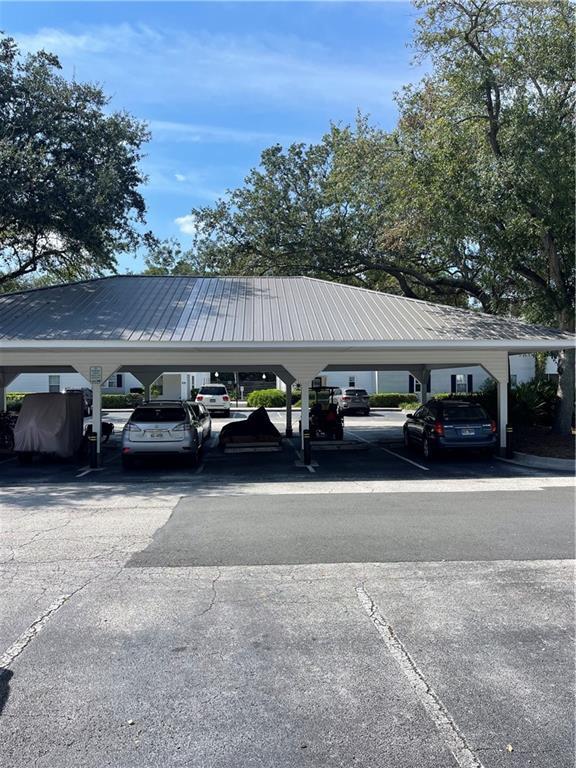 Building Photo - 504-504 Island Dr