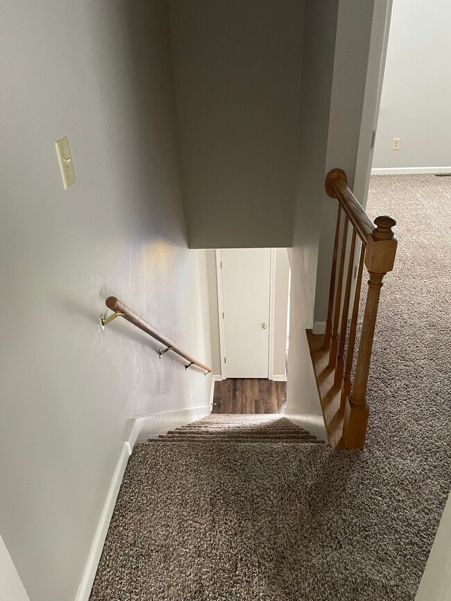 Building Photo - 455 Three Springs Rd