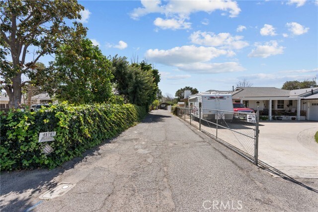 Building Photo - 4576 Adam