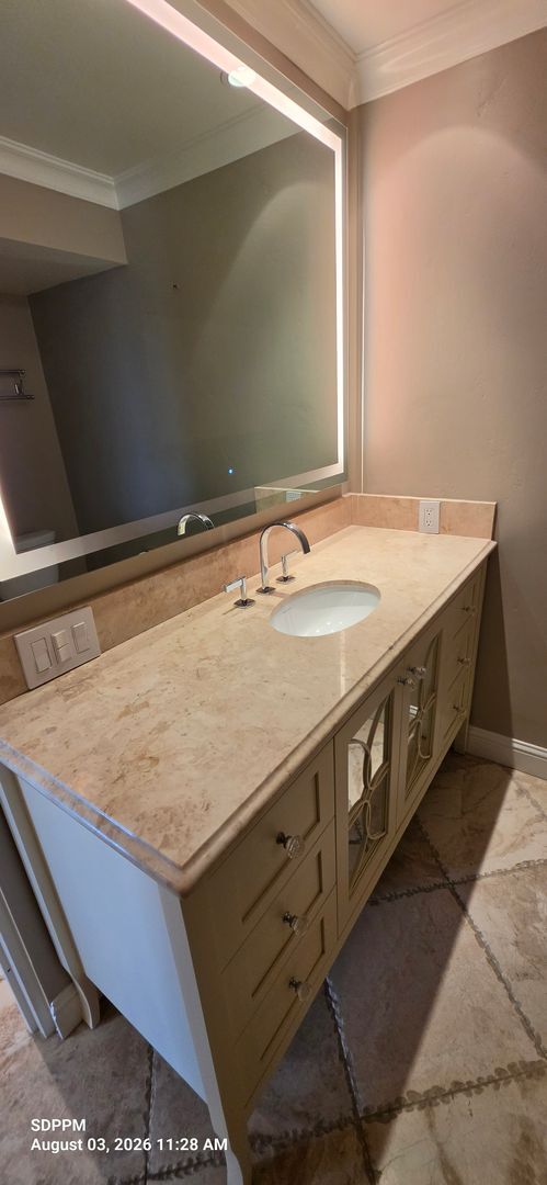 Building Photo - LA JOLLA VILLAGE - Park Prospect - Nice 2 Bedroom / 2 Bath Condo 1st Floor with Views!  AVAILABLE...