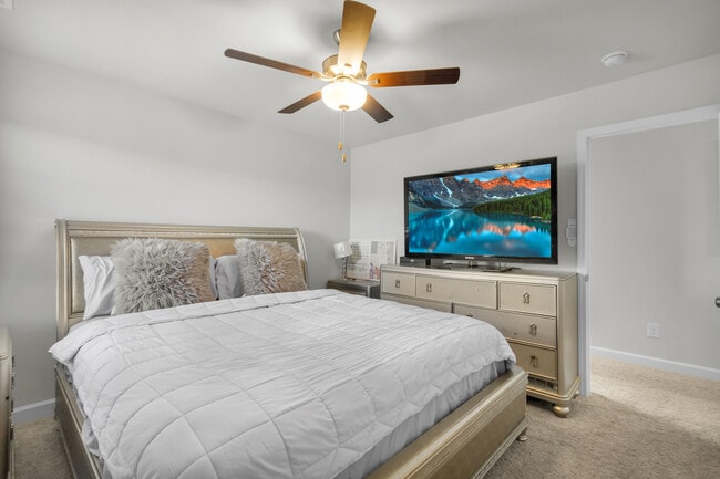 Building Photo - 254 Clear View School Rd