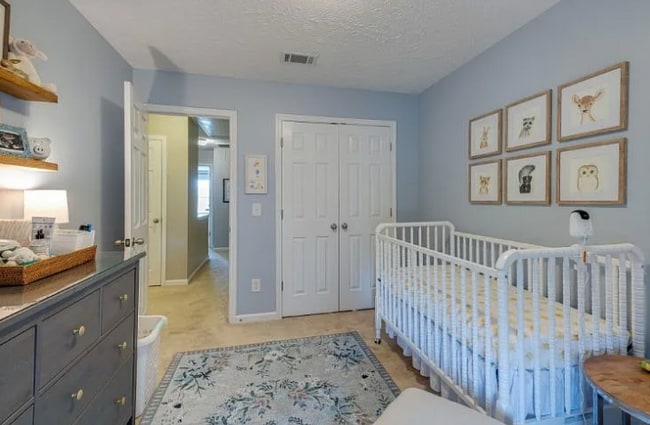 Building Photo - 8430 Charbay Cir