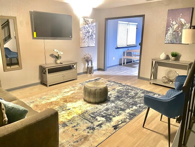 Building Photo - 131 Goldsmith St