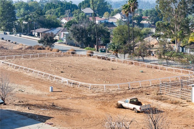 Building Photo - 15293 Golden Star Ave