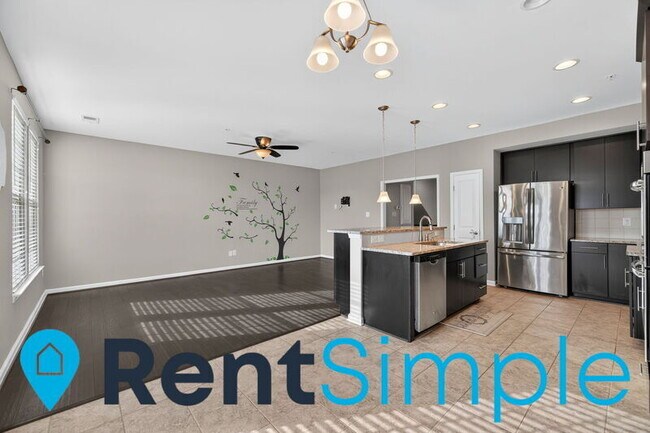 Building Photo - 7485 Brunson Cir