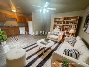 Building Photo - 2805 Mable Dr