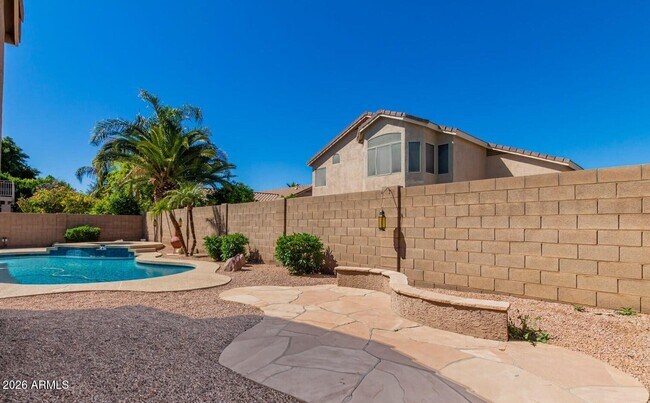 Building Photo - 2954 E Melody Ln