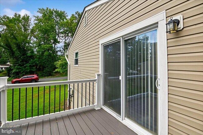 Building Photo - 7660 Turnbrook Dr